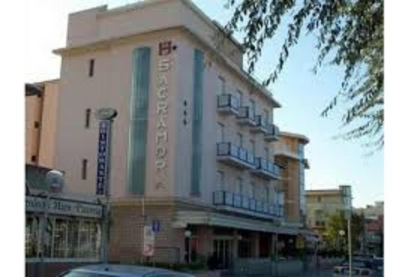 Hotel Sacramora Римини Экстерьер фото